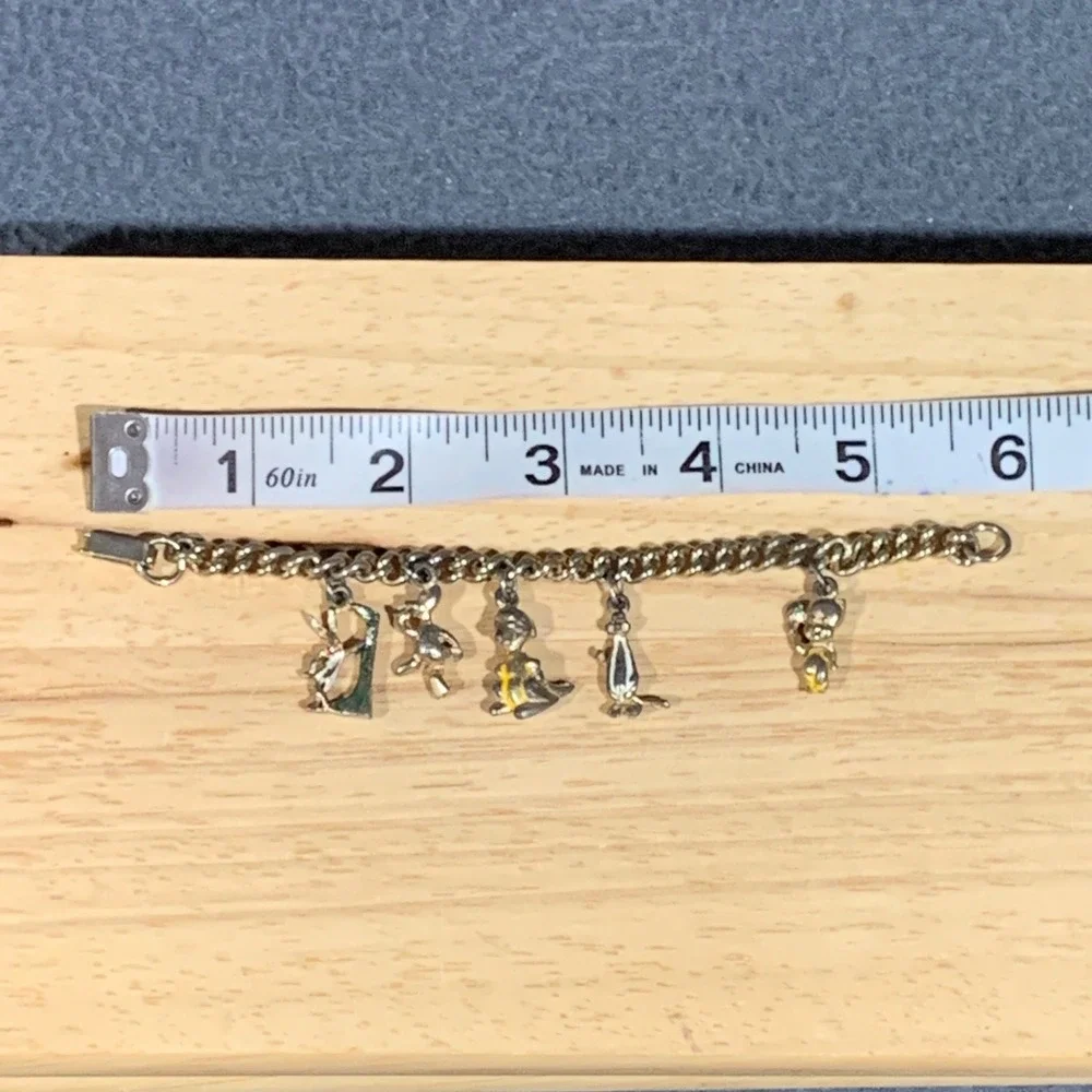 Vintage Looney Tunes Charm Bracelet Kids 6